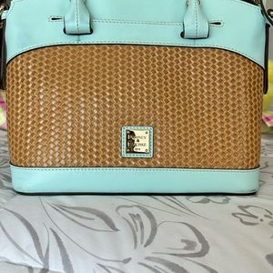 Dooney & Bourke pocket book